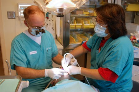 Odontología e implantología