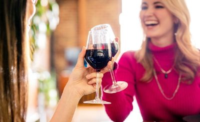 beneficios del vino tinto