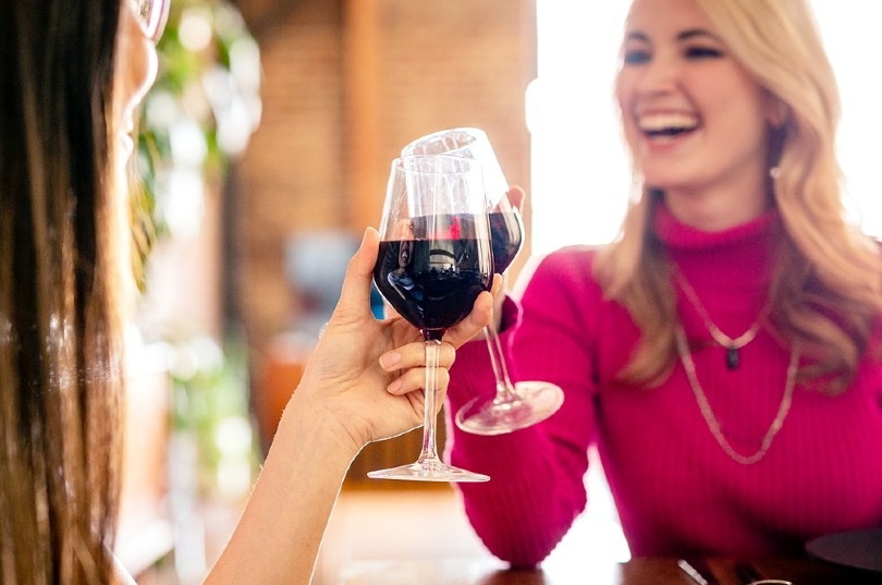 beneficios del vino tinto